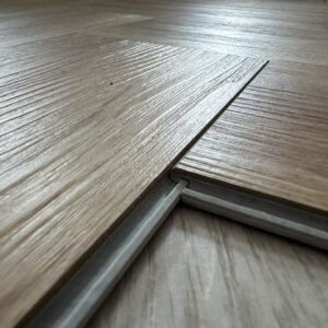 Вінілова підлога BazaLux SPCHerringbone WE4927  OAK BUCKINGHAM  4V 610x122x5мм